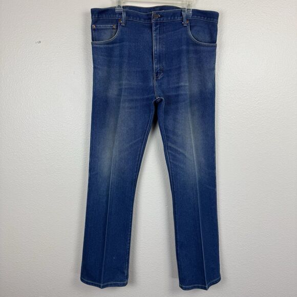 Vintage Levi’s 517 Medium Wash Denim Blue Jeans Saddleman Bootcut Red Tab 40x34